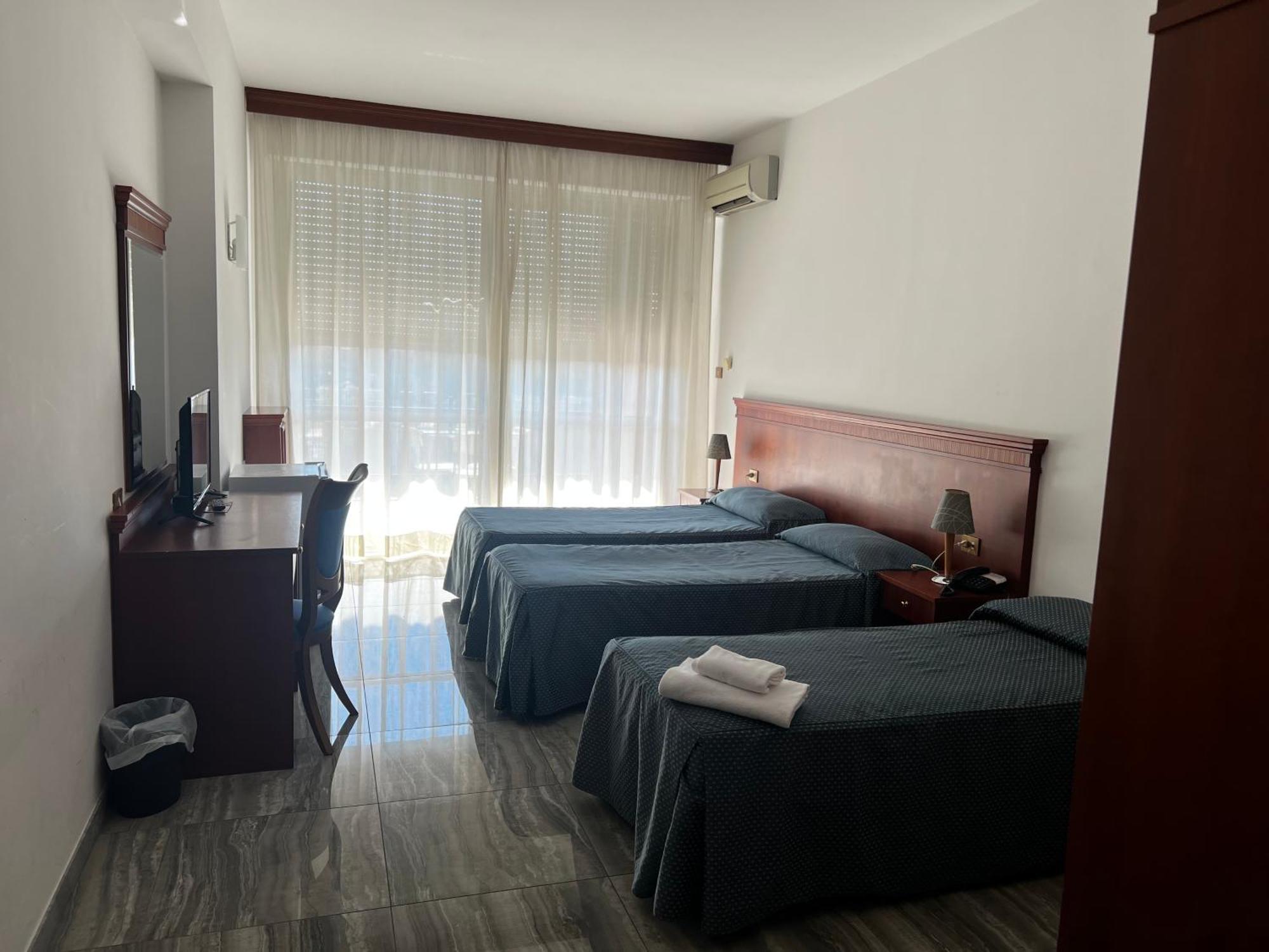 Parco Tirreno Hotel Rzym Zewnętrze zdjęcie