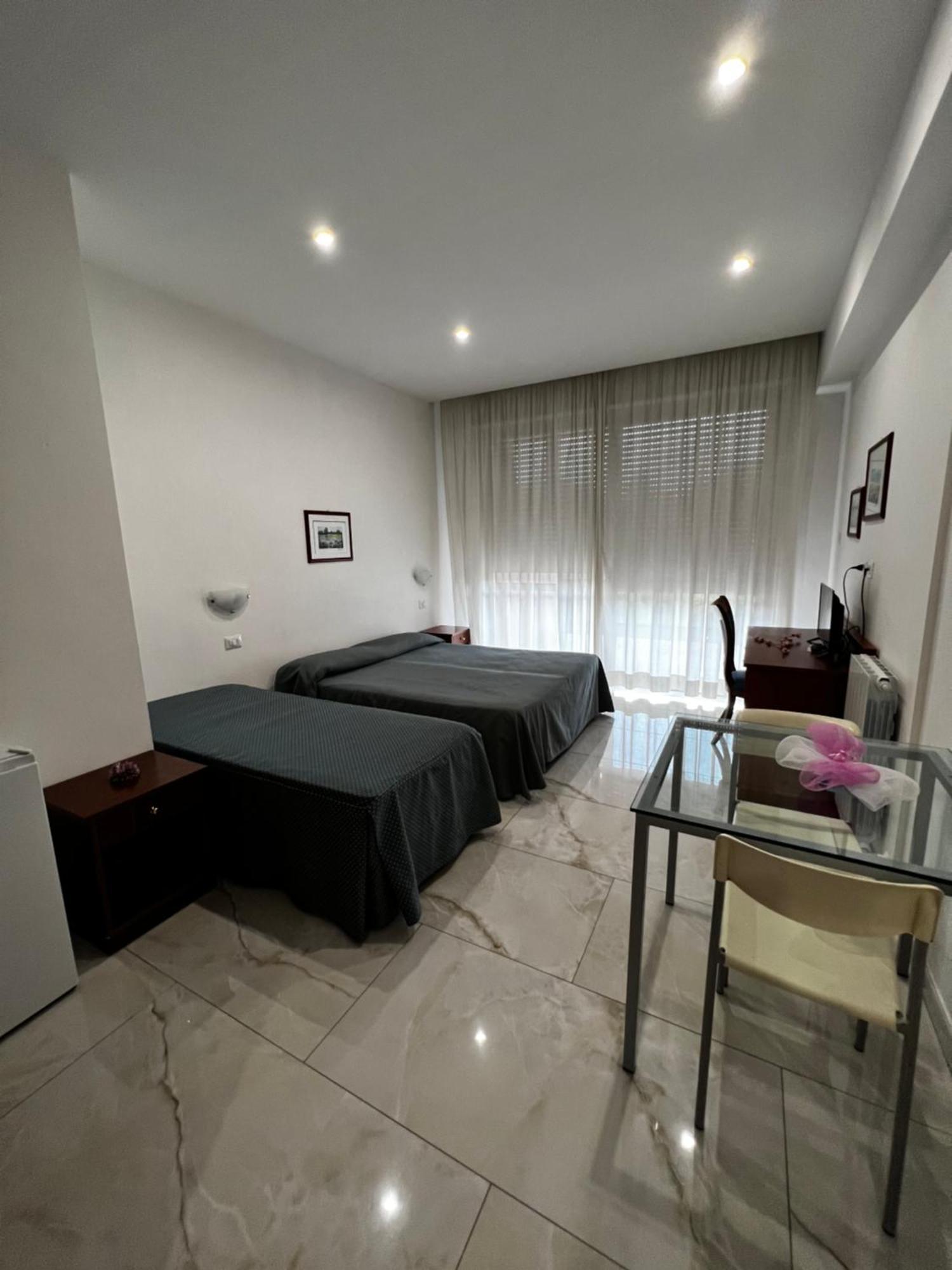 Parco Tirreno Hotel Rzym Zewnętrze zdjęcie